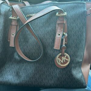 Michaels kors purse